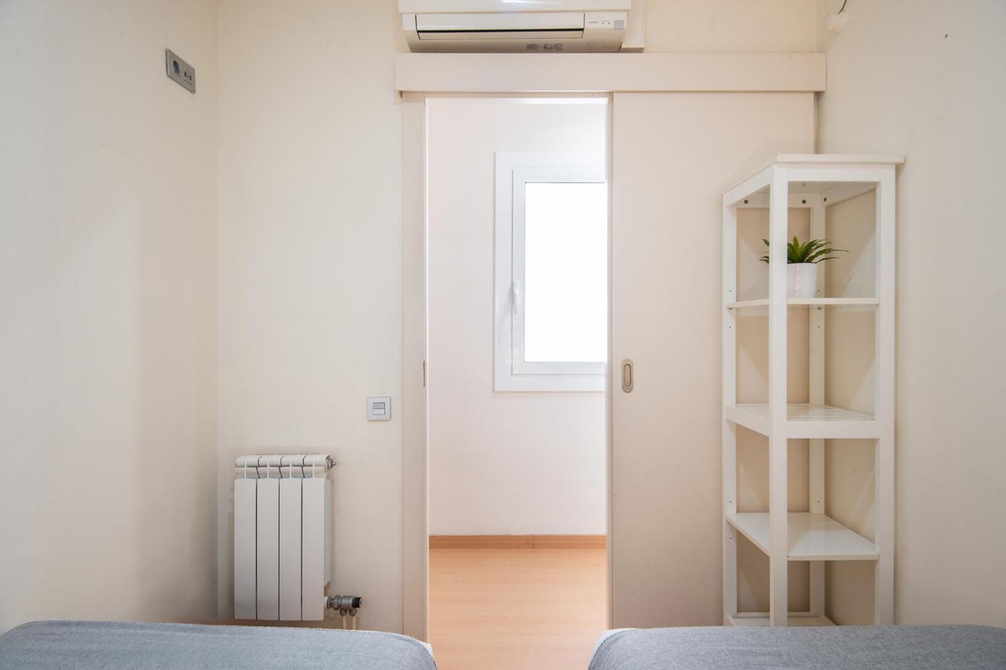 R&B Muntaner Apartment Barcelona Exterior photo
